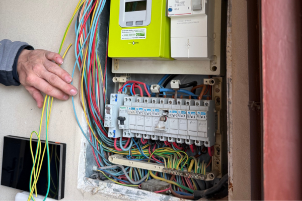 Rénovation d’un tableau électrique à Caen – CT ÉLEC